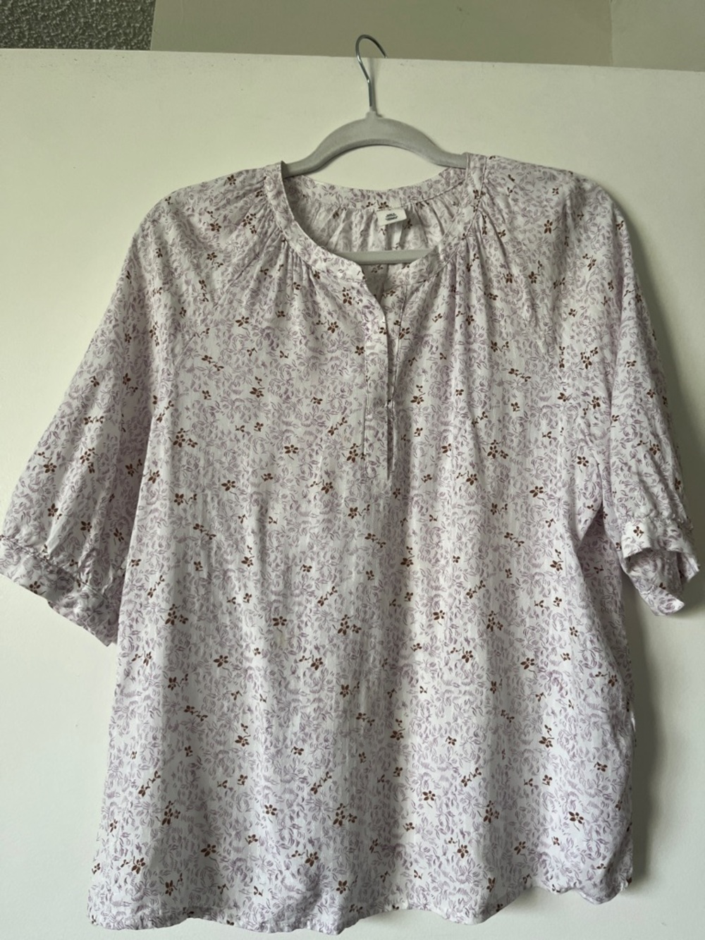 Melrose and Market Lavender Floral Henley Tunic